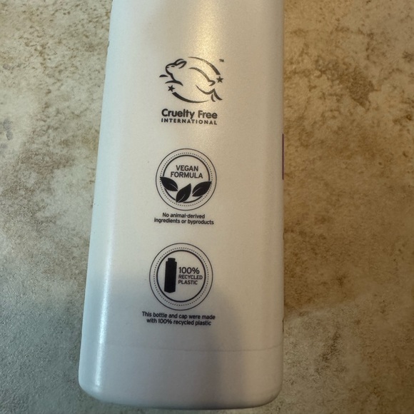 New Biolage Ultra Hydra Source Shampoo and Conditioner Set 13.5oz - Picture 2 of 6